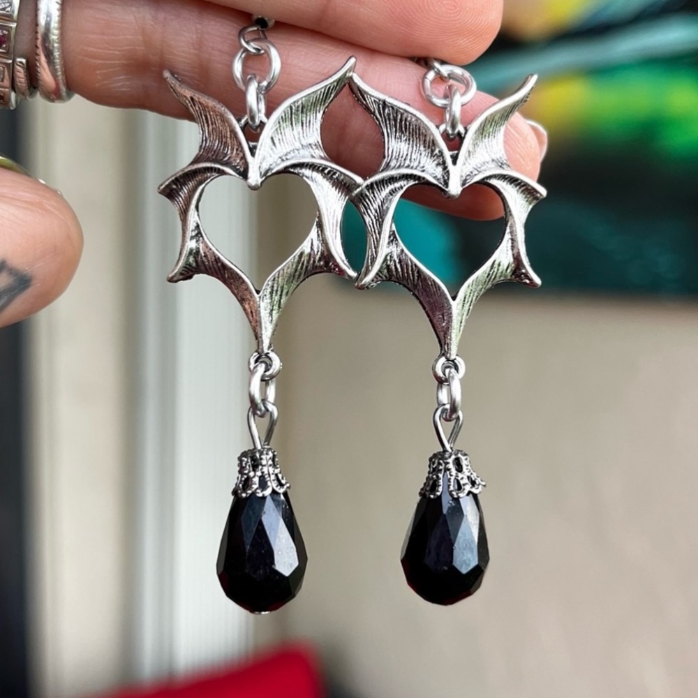 Heart Bat dragon wings dangly earrings with black drop crystal boho goth silver - Picture 3 of 9